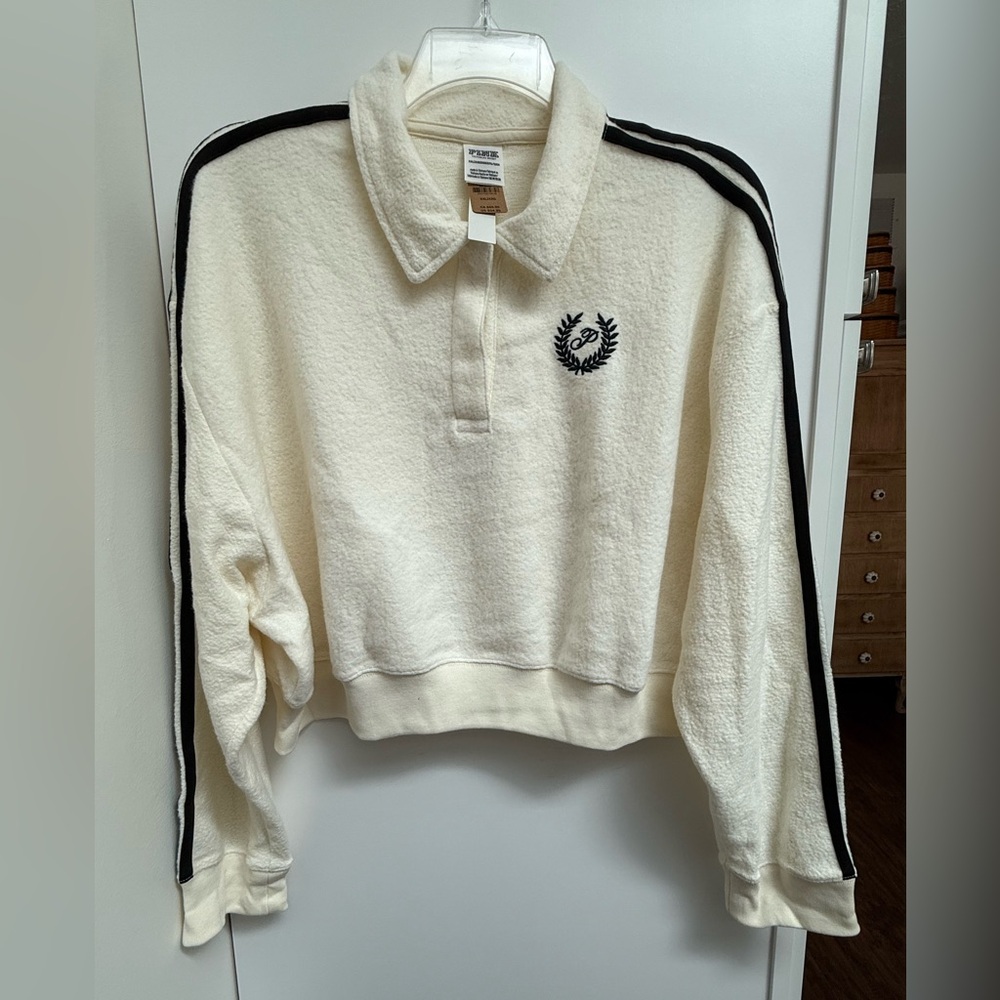 Victoria's Secret Cream & Black Cropped Polo Sweatshirt BRAND NEW